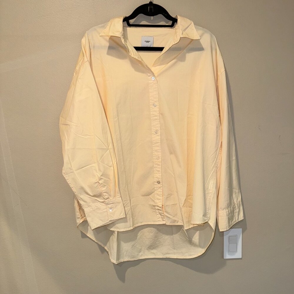 NWT Pastel Yellow Button-Down